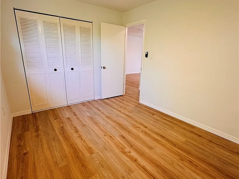 4931 Vincennes Ct #7 — Photo 11