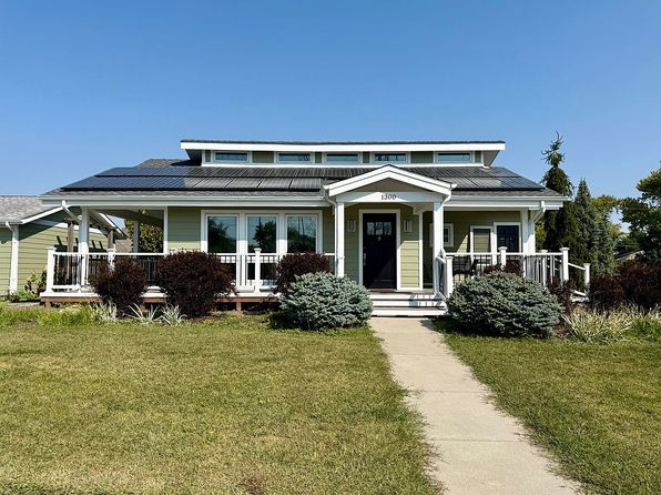 1300 Shenandoah Dr