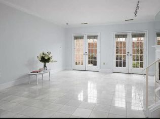 3281 Sutton Pl NW APT C, Washington, DC