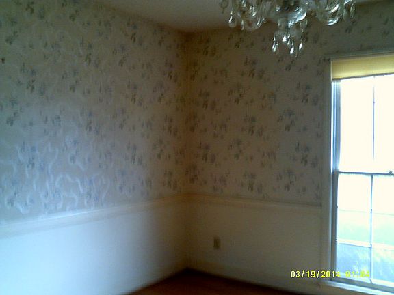 4th image of 406 Melody Ln