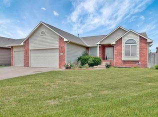 3706 N Ridge Port St, Wichita, KS 67205