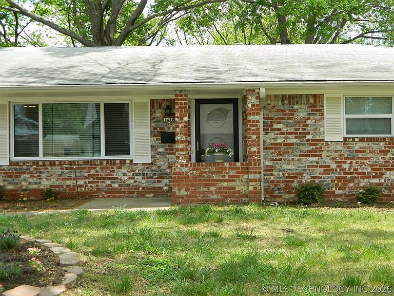 Listing photo 5