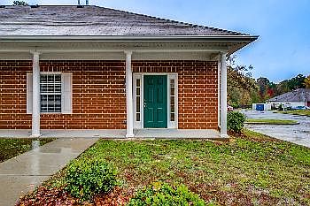 1st image of 7104 Somerset Springs Dr