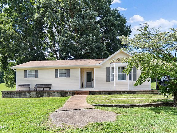 2nd image of 65 Isley Ln