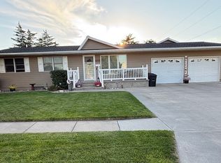 1203 Sunset Ave, Oneill, NE 68763