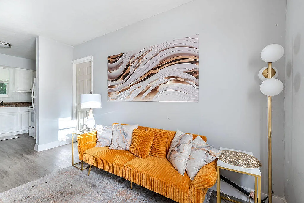 1 bed, 1.0 bath, 524 sqft, $1,425 — Photo 2