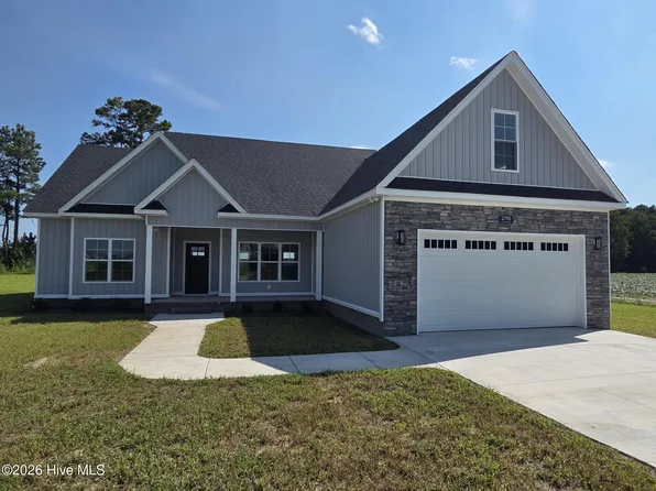 2795 Covent Drive, Farmville, NC 27828