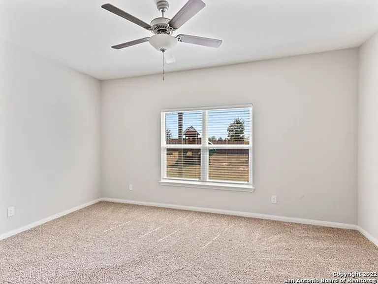 6550 Underwood Way — Photo 35
