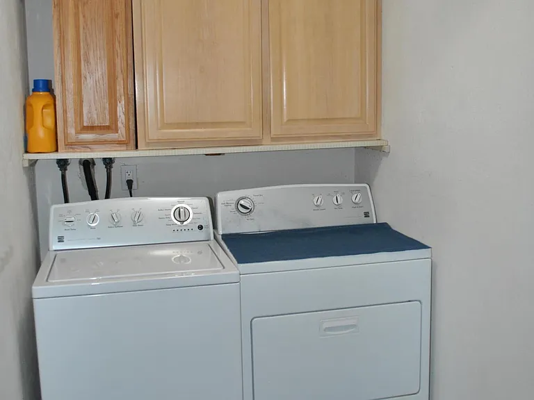 5590 Lancewood Cir S #S — Photo 38