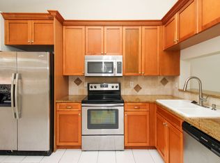 6448 Huntington Lakes Cir APT 202, Naples, FL 34119