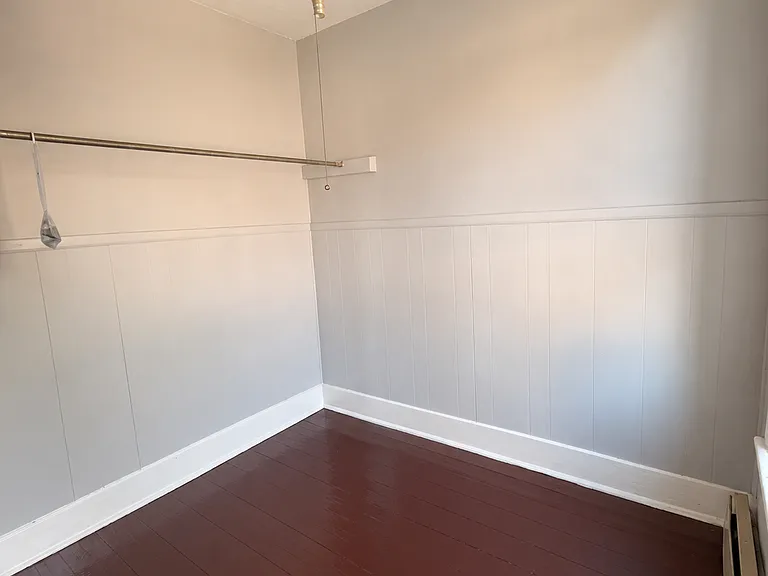 506 3rd St #2 — Photo 8