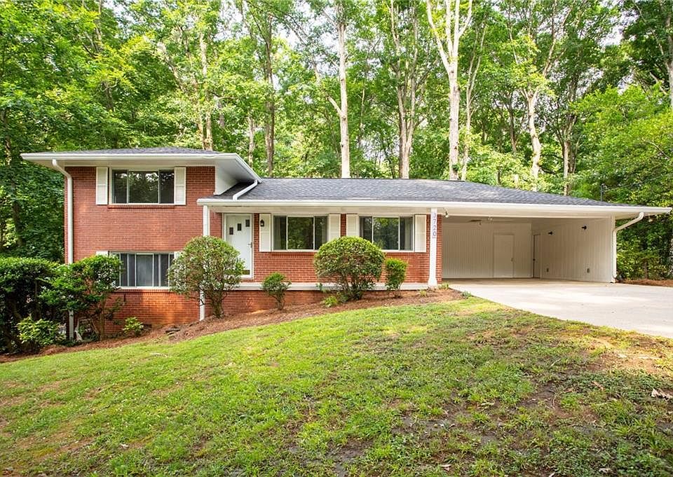 1st image of 3720 Lake Dr SE
