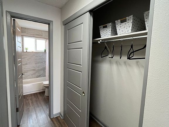 5th image of 3535 S Clarkson St #106
