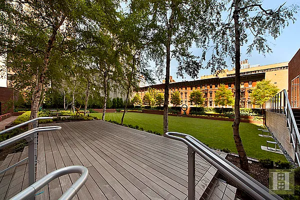 Rented by Halstead Real Estate | media 5