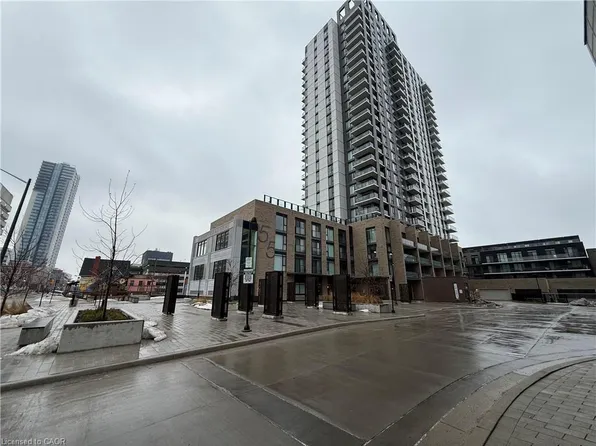 55 Duke St W #1701, Kitchener, ON N2H 3W6