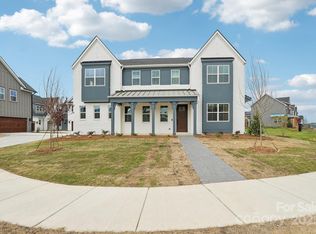 808 Terra Dr, Tega Cay, SC 29708
