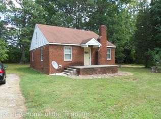 137 Manor Dr, High Point, NC 27260