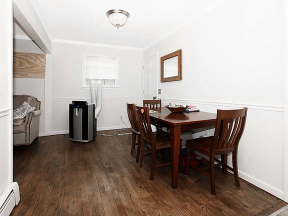 5th image of 5 Hurstwood Rd