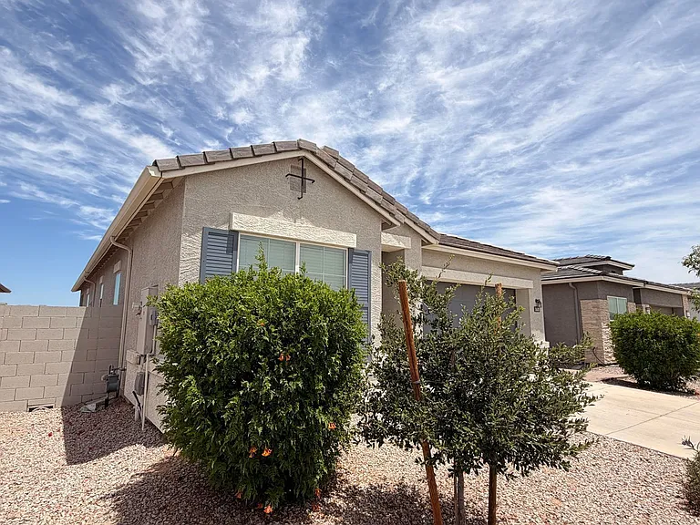 15628 W Smoketree Dr — Photo 3