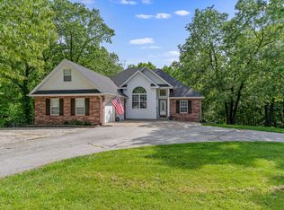 45 Stone Ridge Ct, Strafford, MO 65757