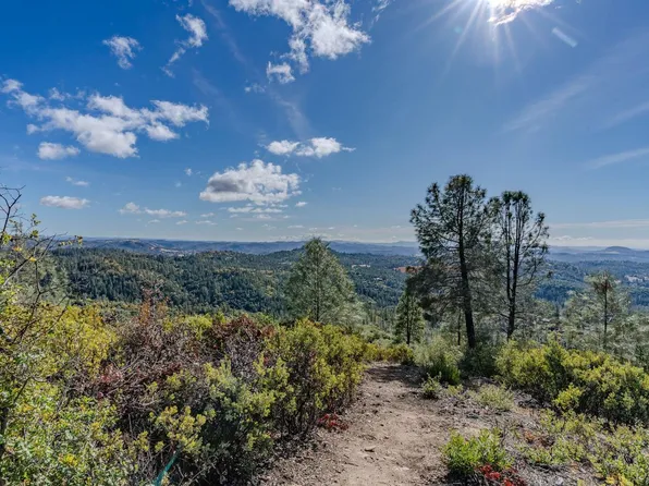 Narcissus Rd, Jackson, CA 95642