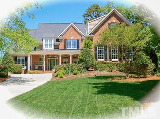 69 Broad Leaf Ct, Chapel Hill, NC 27517