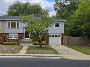 2032 Adams Avenue, Toms River, NJ 08753