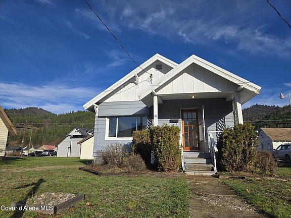 2nd image of 134 W Riverside Ave