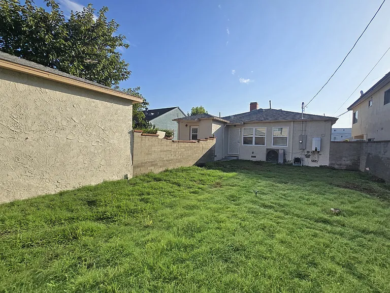 3633 Veteran Ave — Photo 21