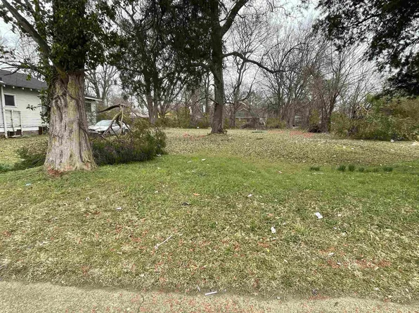 1442 N Hollywood St #43, Memphis, TN 38108