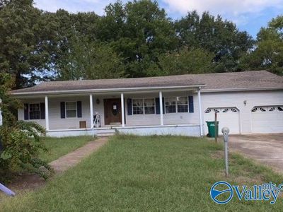 1607 Tennessee St, Sheffield, AL, 35660