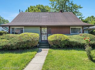 2207 W Stewart Ave, Flint, MI 48504