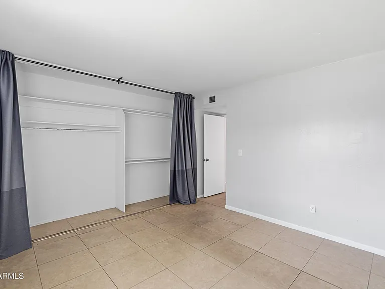 126 W Loma Vista Dr #101 — Photo 18