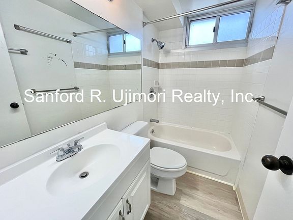 5th image of 98-288 Kaonohi St APT 1007