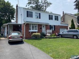 172 W Broad St Floor 2, Bergenfield, NJ 07621