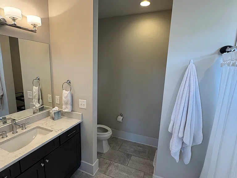 1305-1305D Pillow St #D — Photo 17