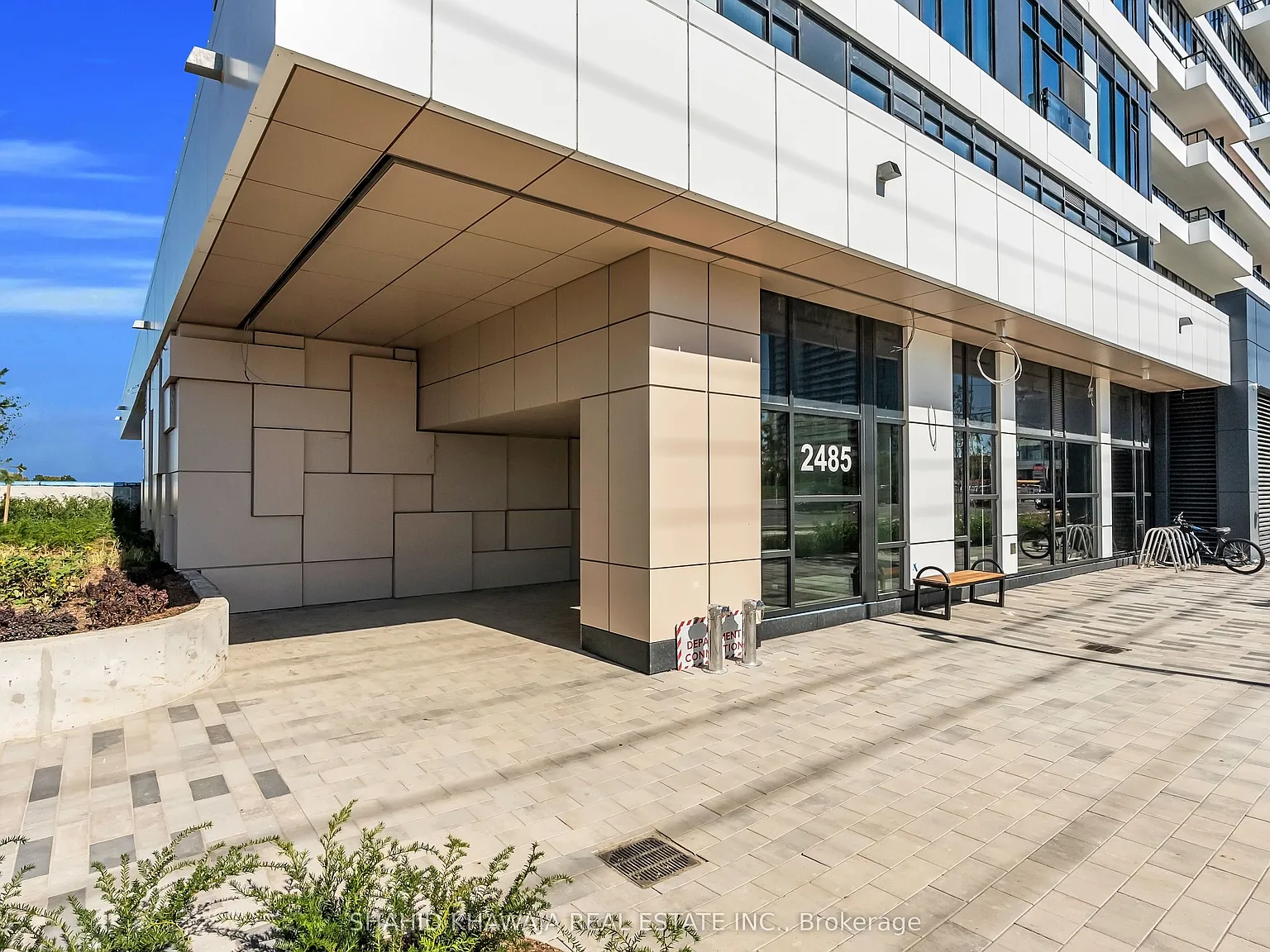 2 bed, $3,200 — Photo 4