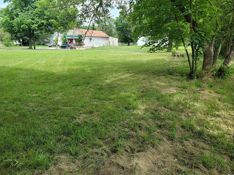 2nd image of 1200 W Wolf Ave