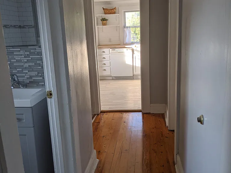 Hall to kitchen