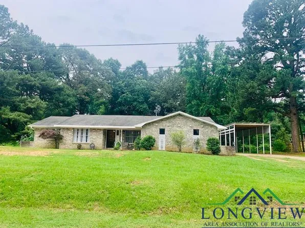 4203 Airline Dr, Texarkana, TX 75503