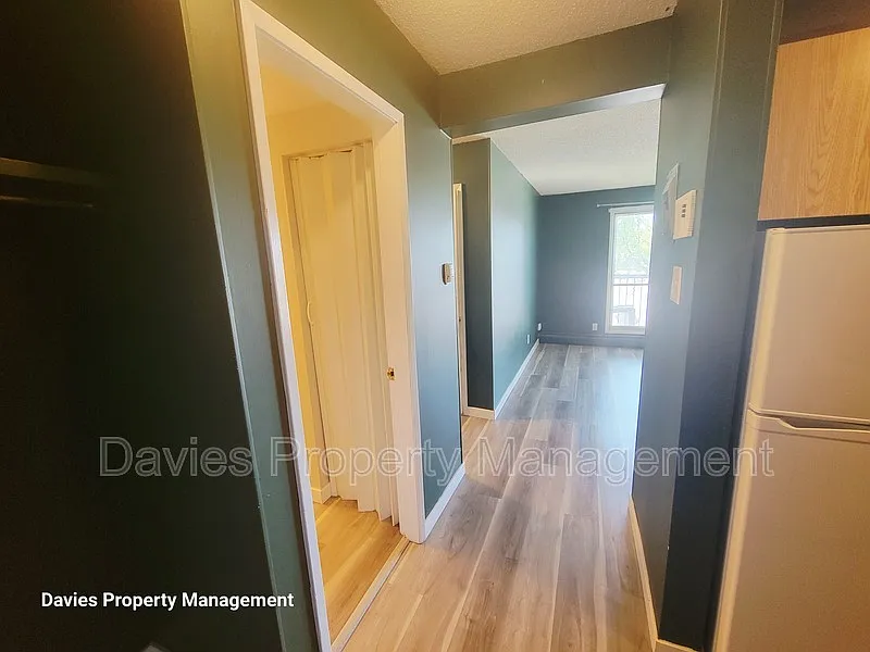 Britannia Youngstown community — Photo 2