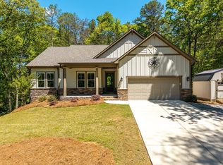 483 Linger Longer Dr, Ellijay, GA 30540