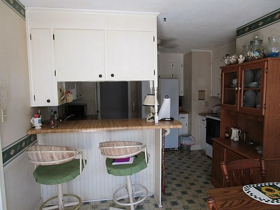 4th image of 505 Marietta Dr