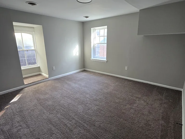 127 Pine St #3 — Photo 7