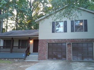 8568 Timber Lake Dr, Riverdale, GA 30296
