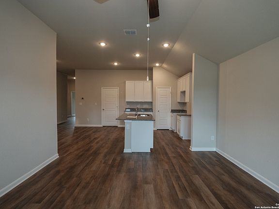 4th image of 4314 Southton Woods