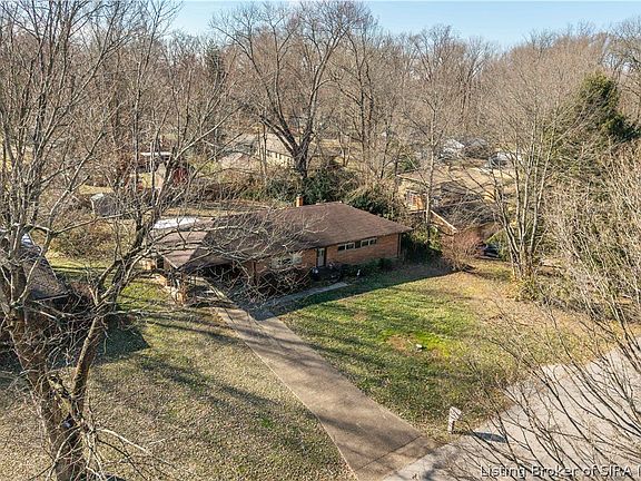 5th image of 96 Forest Drive
