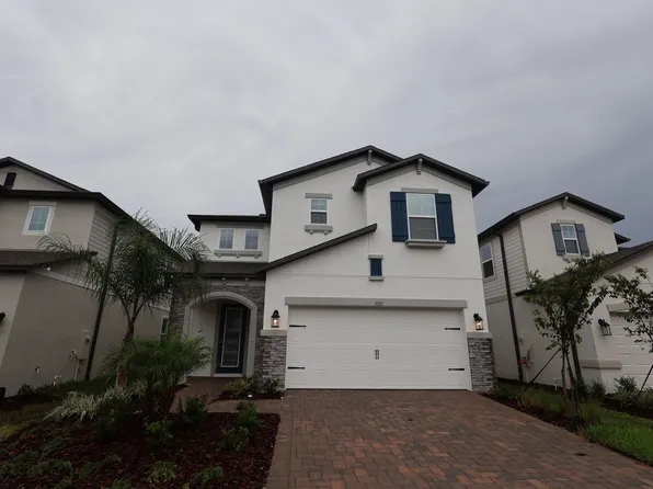 3311 Fall Harvest Dr, Zephyrhills, FL 33540