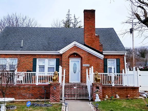 2nd image of 2603 Cedarhurst Ave NW