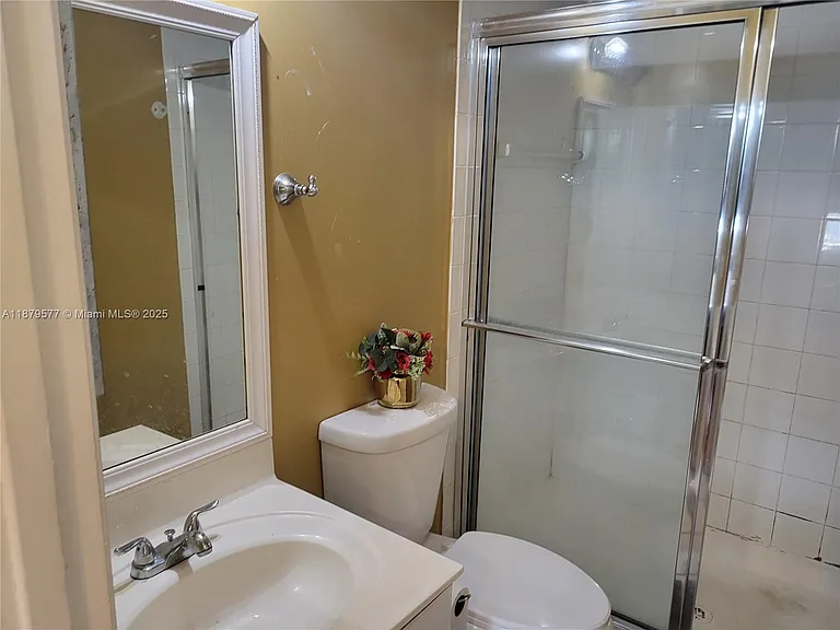 820 NE 212th Ter #6 — Photo 37